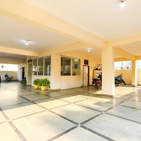 Fabhotel Namaha Suites - Nr Hyderabad International Airport, Shamshabad Kültér fotó