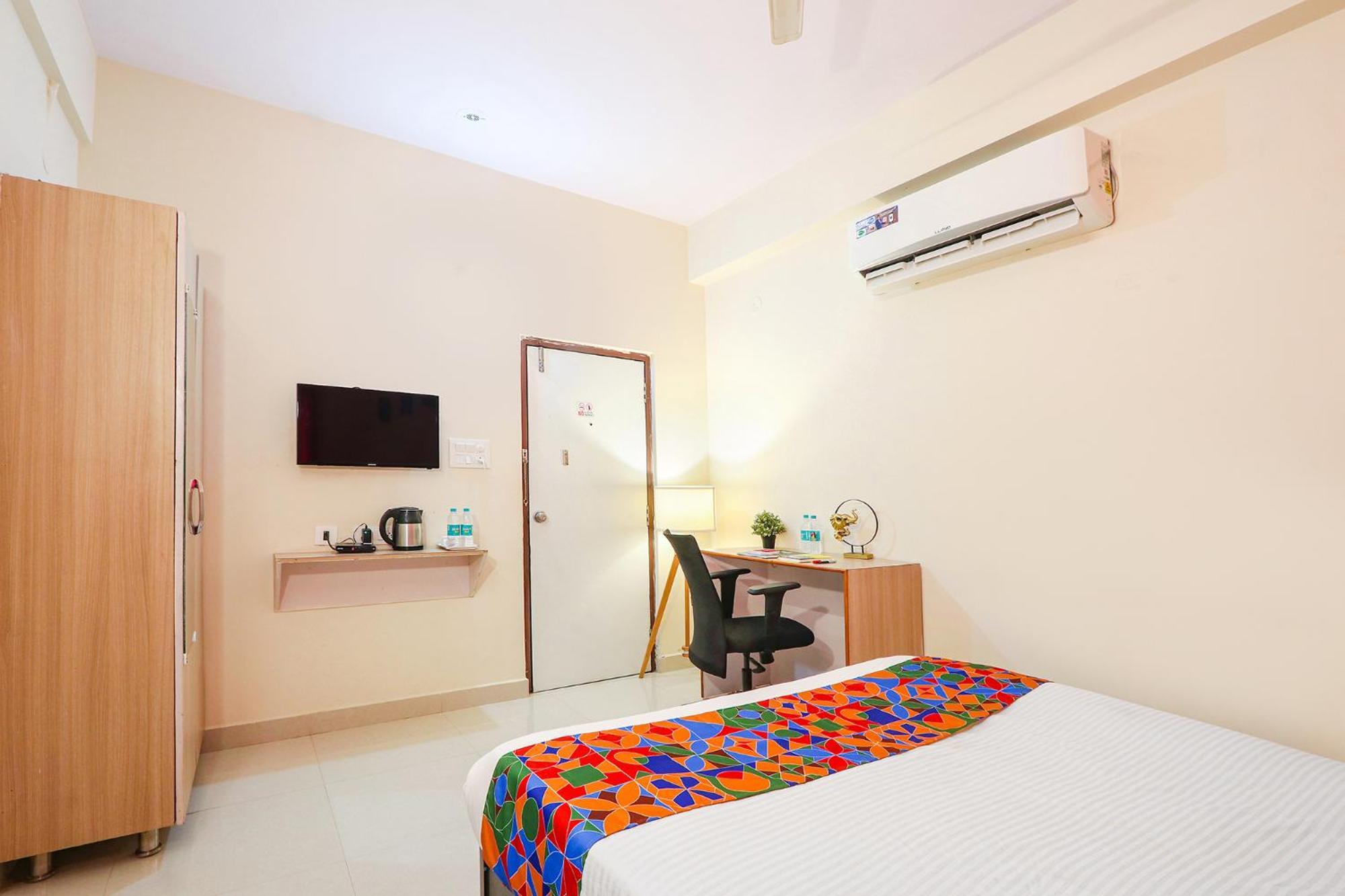Fabhotel Namaha Suites - Nr Hyderabad International Airport, Shamshabad Kültér fotó